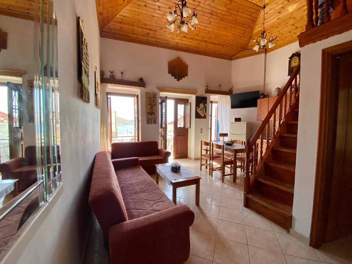 Villa Afroditi Chalki Town Extérieur photo